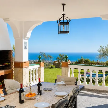 Casa Leo Villa *
